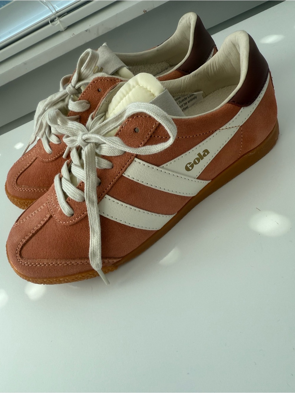 Elan Gola Women's Suede Trainer in terracotta sz 6